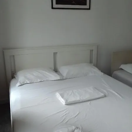 Otel Hala Traian 2*