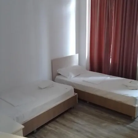 Hala Traian Otel 2*